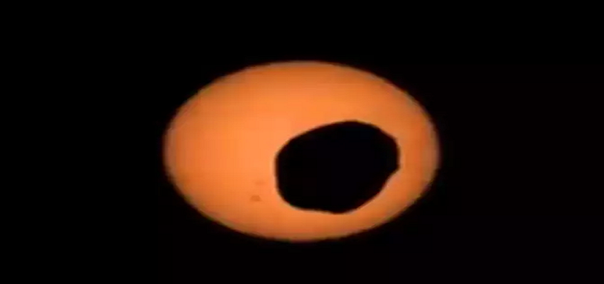 मंगल पर भी लगता है सूर्य ग्रहण, जानें कैसे