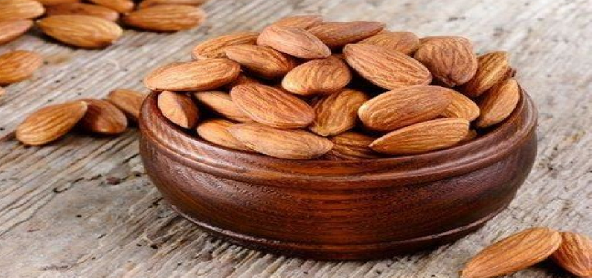 इस समय बादाम खाने से मिलती है शरीर को दोगुनी ताकत, बीमारियां रहती है कोसो दूर