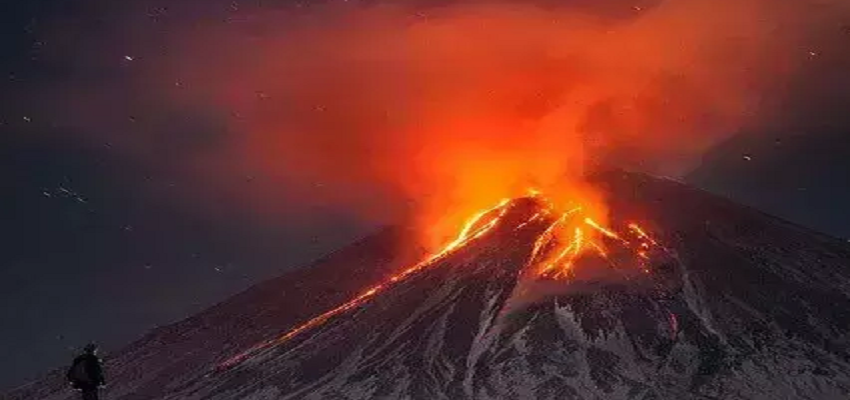 KLYUCHEVSKAYA SOPKA: ज्वालामुखी को करीब से देखना पड़ा भारी, 6 लोगों की मौत