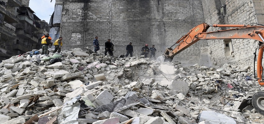 SYRIA: पांच मंजिला इमारत ढहने से तीन बच्चों समेत 11 लोगों की मौत, 2 गंभीर रूप से घायल