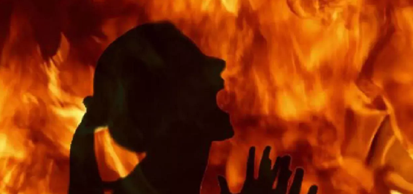 दुमका में एक बार फिर एक तरफा प्रेम की शिकार बनी मासूम, शादी से इनकार पर लड़की को पेट्रोल डालकर जिंदा जलाया