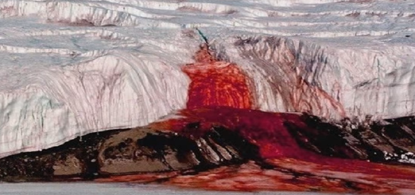 ग्लेशियर से निकल रहा है खून का झरना, वैज्ञानिकों ने बताई वजह