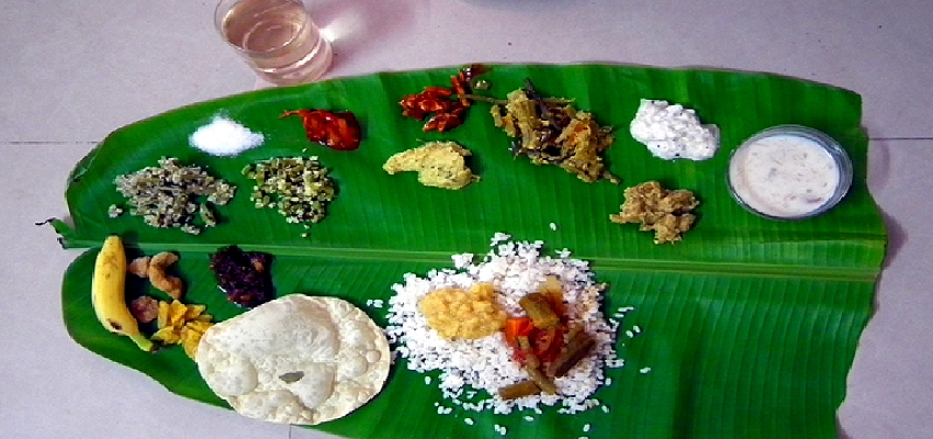 केले के पत्तों पर खाना खाने से होते है ये जबरदस्त फायदे, जानें कैसे