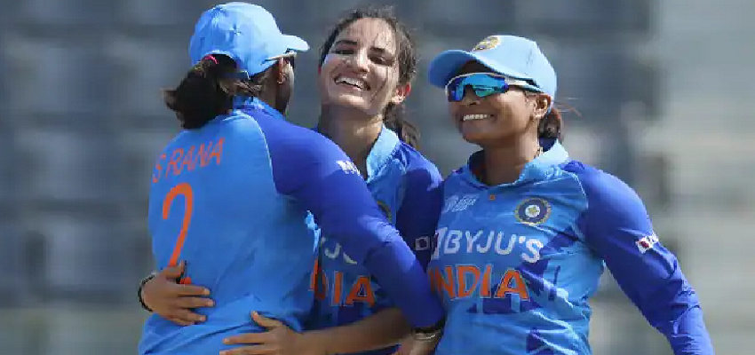 भारतीय महिला की टीम 7वीं बार बनी एशिया कप चैंपियन, श्रीलंका को फाइनल में 8 विकेट से दी मात