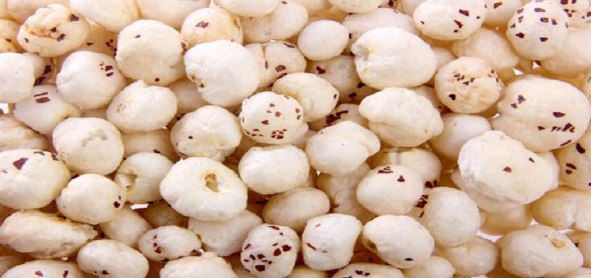 कैसे आपका पसंदीदा मखाना बढ़ा सकता है आपकी परेशानी , पहले ही जाने लें इसके बचाव