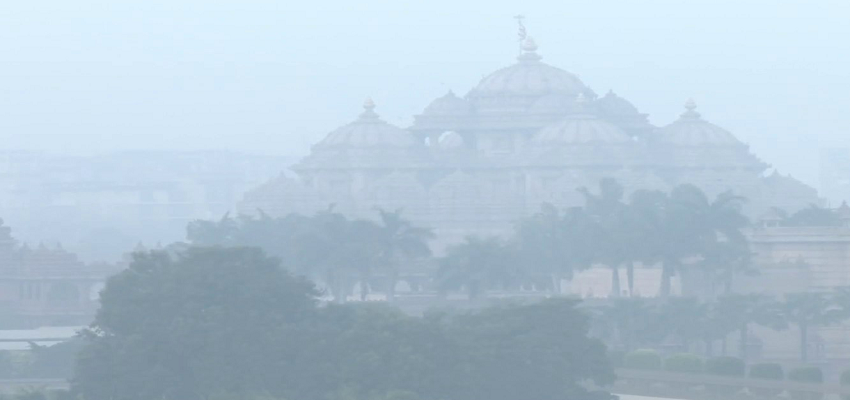 WEATHER UPDATE: प्रदूषण में कमी आने के बाद भी दिल्ली की हालत ‘बहुत खराब’, जानें आज का AQI