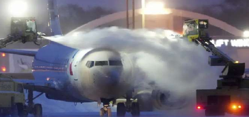 New York में आपातकाल की घोषणा, 5,000 उड़ानें रद्द, 10 लाख घरों की बिजली गुल