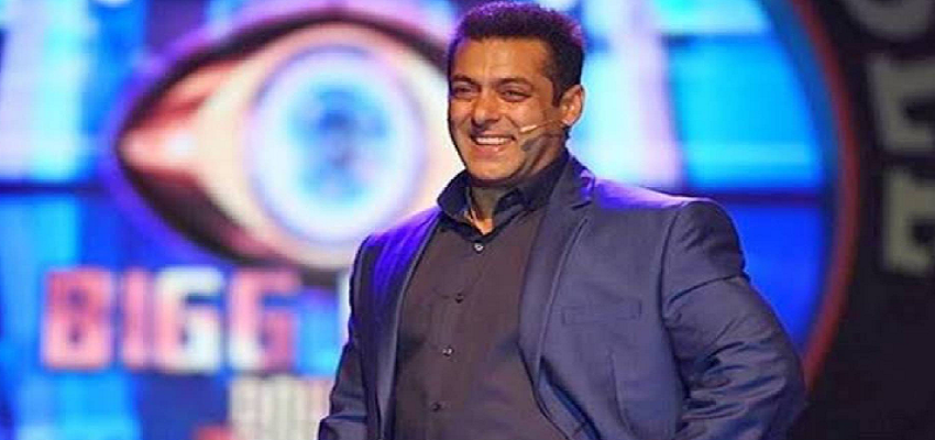 Bigg Boss के घर में सलमान खान को मिला अनोखा तोहफा, सदस्यों के अंदाज को देखकर भावुक हुए एक्टर