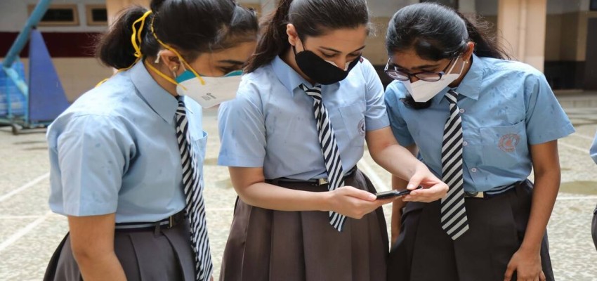 CBSE ने 12वीं कक्षा की डेटशीट में किया बड़ा बदलाव, जानें नया शेड्यूल