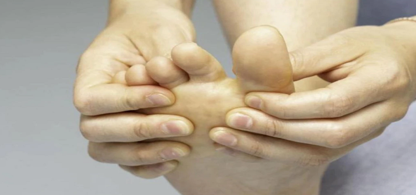 Health Tip: बदलते मौसम में क्या भी रहते है फंगल इंफेक्शन से परेशान? जानें बचाव के 8 प्राकृतिक तरीके