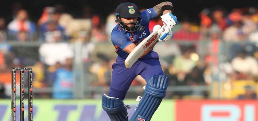 Virat Kohli ODI Century: फॉर्म में नजर आए कोहली, श्रीलंका के खिलाफ दिखाया 'विराट' प्रदर्शन