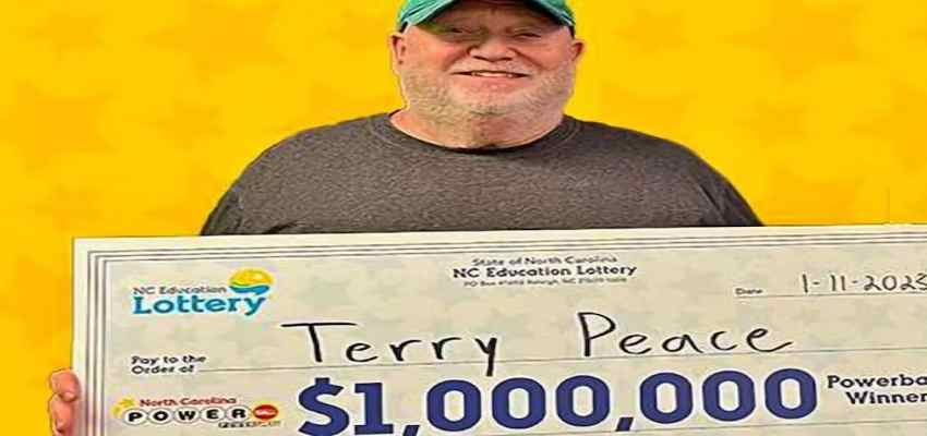 लॉटरी टिकट खरीदी...लेकिन खो गई...फिर पत्नी ने किया कुछ ऐसा कि शख्स बन गया करोड़पति