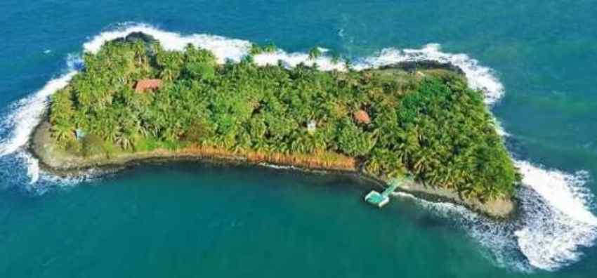अब आप इस ‘लग्जरी आईलैंड’ को बना सकते है हमेशा के लिए अपना, बस करें ये काम