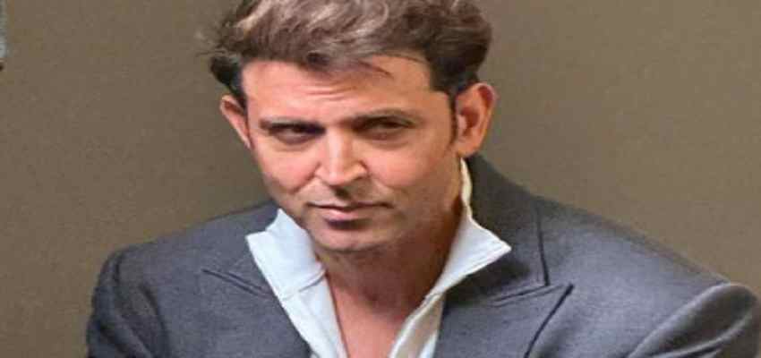 Hrithik Roshan की बिगड़ी तबीयत! बोन मैरो ट्रांसप्लांट सेंटर पहुंचे एक्टर