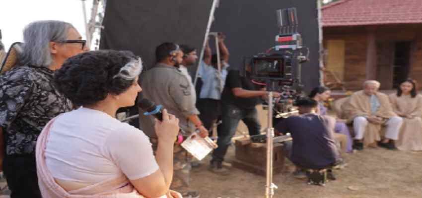 BOLLYWOOD NEWS: मैंने अपनी हर एक चीज को गिरवी रखा...कंगना का फिल्म को लेकर छलका दर्द