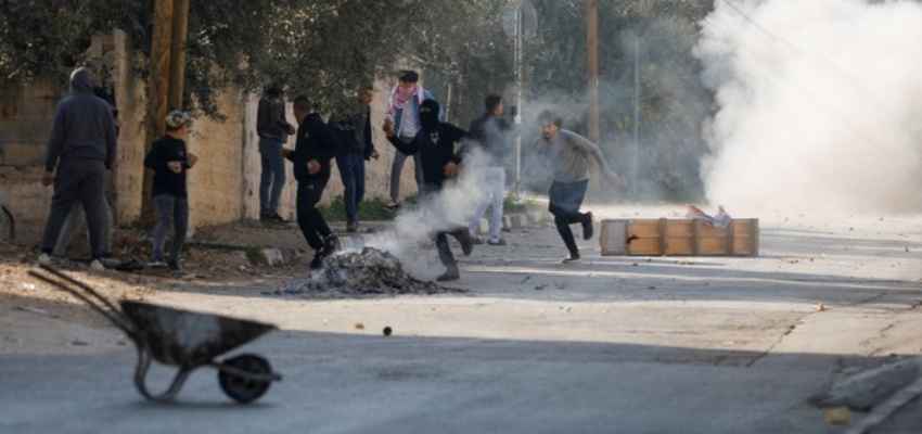 Jenin clash: इजरायली सेना की गोलीबारी में 9 फिलिस्तीनियों की मौत, कई घायल