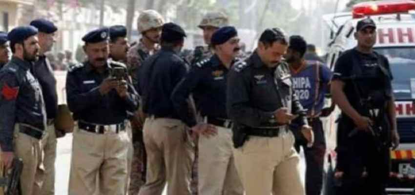 पेशावर में हुए आतंकी हमले पर पुलिस का बड़ा एक्शन, 4 आतंकी ढेर