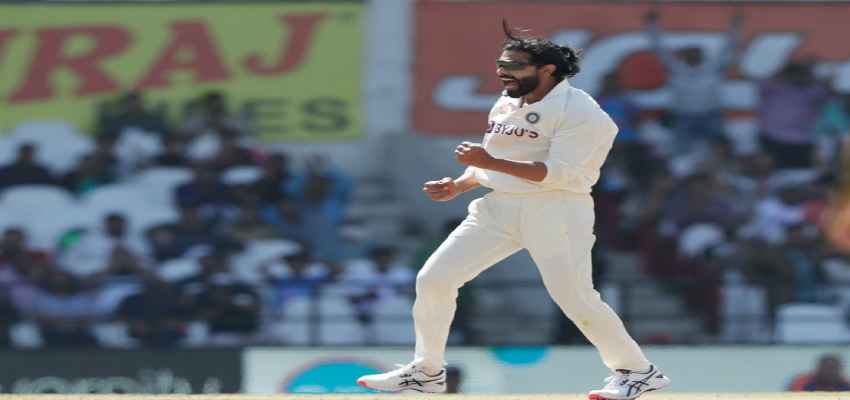 IND vs AUS Live Update: ऑस्ट्रेलिया की आधी टीम वापस लौटी, रवींद्र जडेजा ने बरपाया कहर