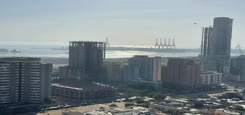 दुकानों पर ताला...सड़कों पर उतरे व्यापारी...आर्थिक संकट के कारण पाकिस्तान का हाल हुआ बेहाल