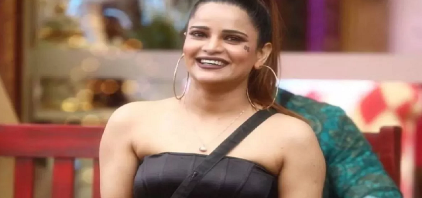 ट्रोलर्स के निशाने पर आई अर्चना गौतम, जानें किस बात को लेकर अदाकारा की लगी क्लास