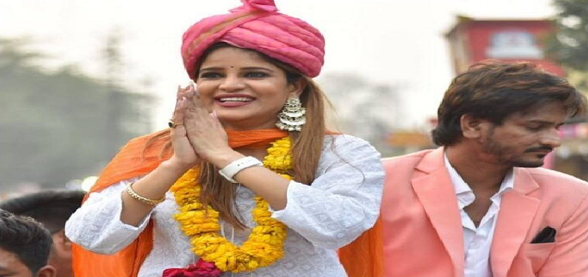 अर्चना गौतम के पिता का कांग्रेस के खिलाफ बड़ा एक्शन! पुलिस को दी लिखित शिकायत