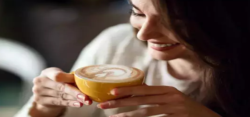 HEALTH TIP: क्या कॉफी कर सकती है वजन कम करने में आपकी मदद? जानें कॉफी के फायदे