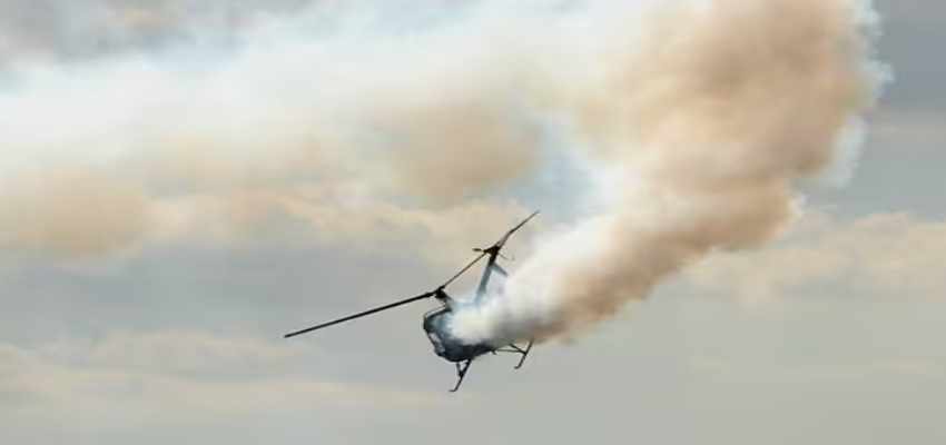 HELICOPTER CRASH IN COLOMBIA: अचानक हवा में क्रैश हुआ सेना का हेलीकॉप्टर, हादसे में कोई जिंदा नहीं बचा