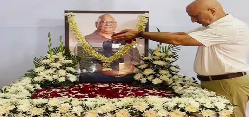 सतीश कौशिक की मौत को लेकर अनुपम खेर ने लोगों से की ये गुजारिश, फिर अफवाहों पर लगाया पूर्ण विराम