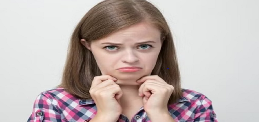 YOGA TIPS: क्या आप भी हैं अपने मोटे चेहरे से परेशान, तो इन योगासनों का करें रोजाना अभ्यास