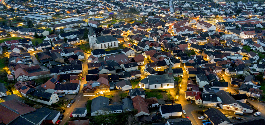 इस देश में नहीं चलता क्रेडिट कार्ड, लोन लेने से कतराते है लोग