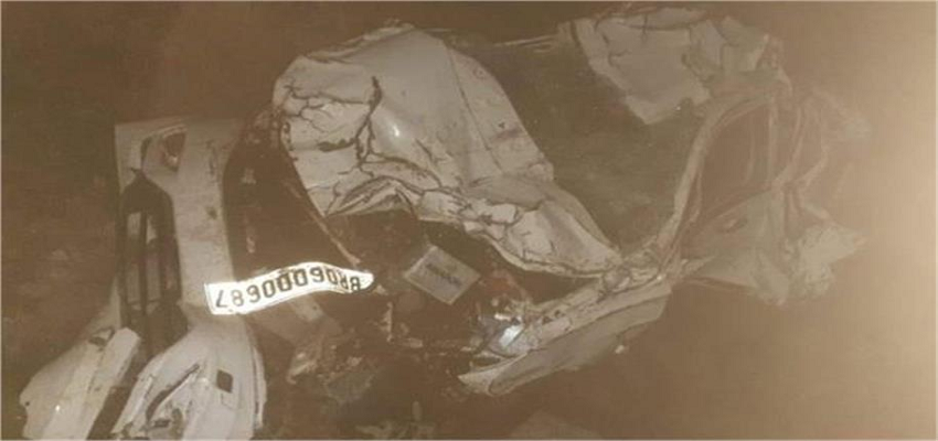 नेपाल में दर्दनाक हादसा, घूमने गए भारतीय पर्यटकों की खाई में गिरी कार, 4 की मौत