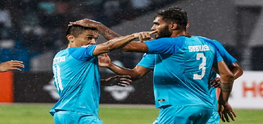 IND VS PAK SAFF Championship:  सुनील छेत्री ने तोड़ा इस दिग्गज का रिकॉर्ड, लियोनेल मेसी के पहुंच करीब