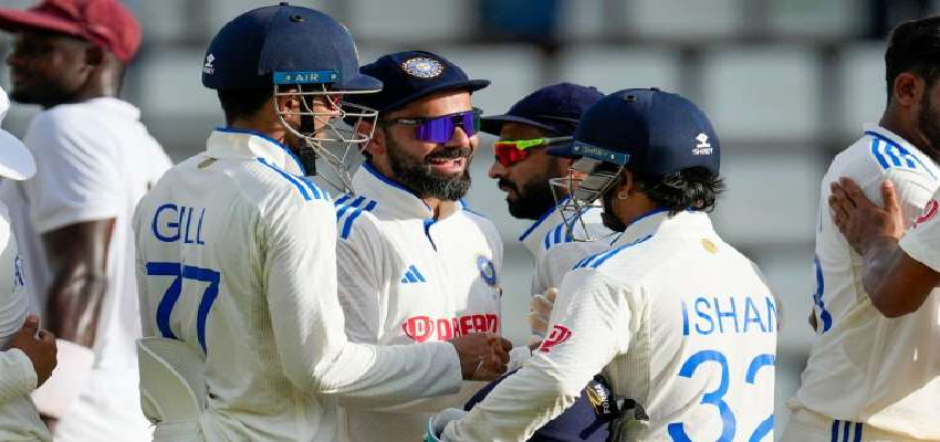 दक्षिण अफ्रीका दौरे पर टेस्ट टीम से बाहर हो सकते हैं ये 3 खिलाड़ी, जानें