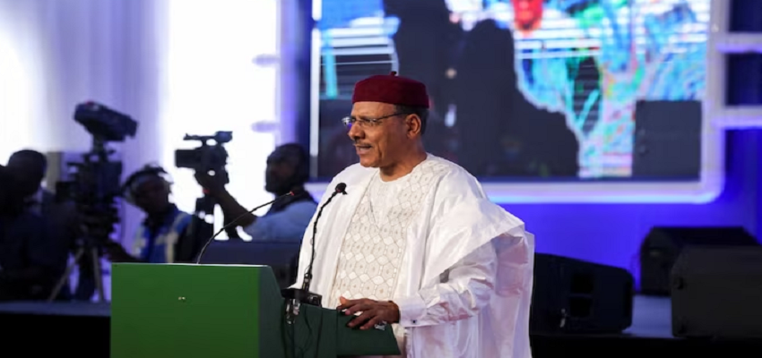 नाइजर में तख्तापलट! सेना की गिरफ्त में राष्ट्रपति बजौम