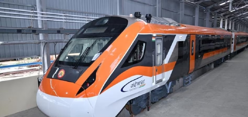 अब नए रंग-रुप में नज़र आएगी वंदे भारत एक्सप्रेस ट्रेन-फीचर्स में भी किए गए बदलाव