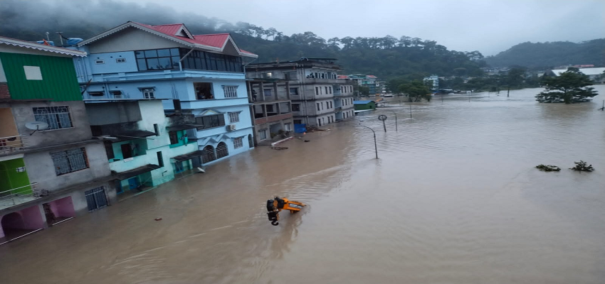 
									सिक्किम में अचानक बादल फटने से तीस्ता नदी में आई बाढ़, सेना के 23 जवान लापता
