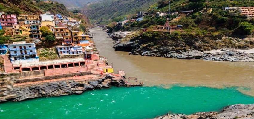 Devprayag: यहां होता है दो नदियों का अनोखा संगम, सास बहू का है रिश्ता