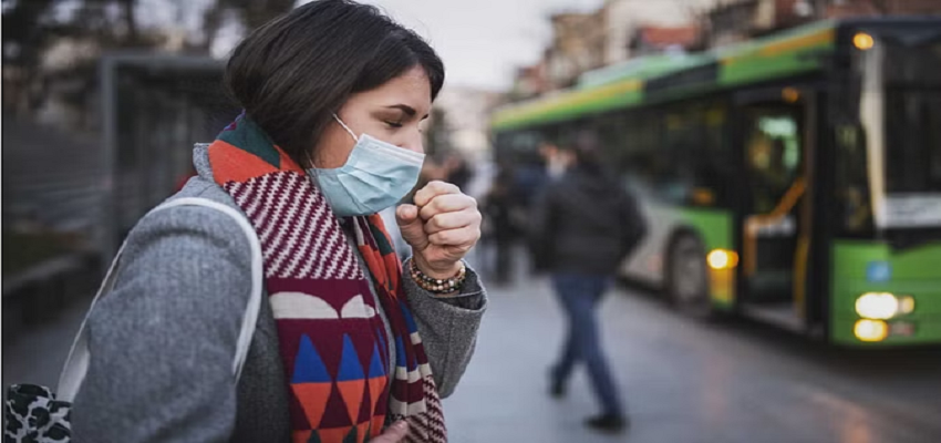 जहरीली हवा में सांस लेना हुआ दुभर, बच्चों और अपने परिवार वालों का ऐसे करें बचाएं