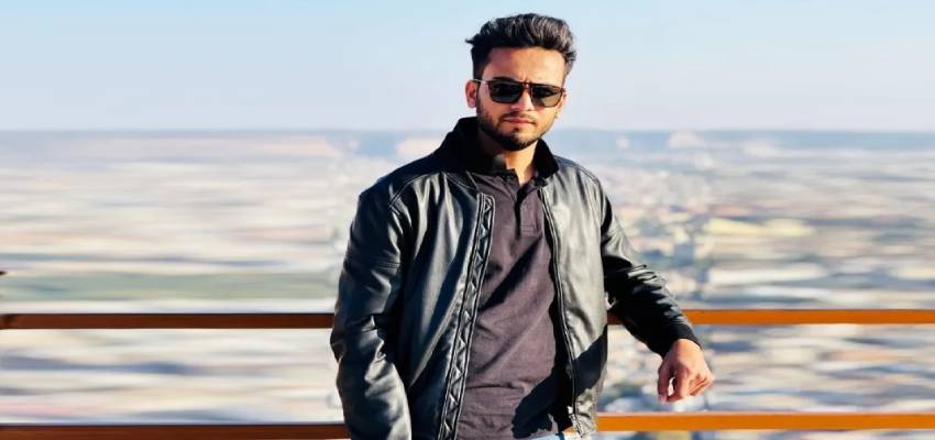 Elvish Yadav Controversy: एल्विश यादव को नोएडा पुलिस ने जारी किया नोटिस, की जाएगी पूछताछ