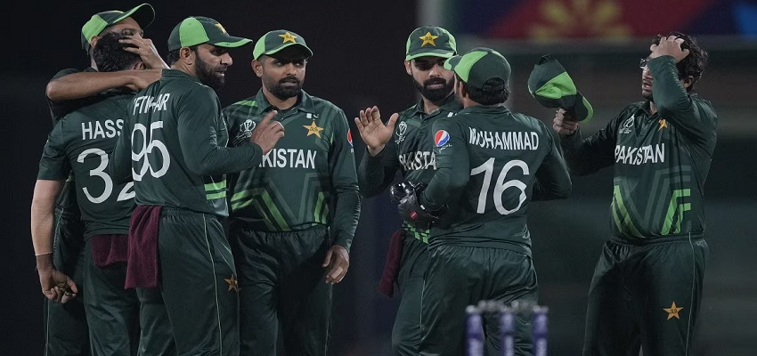 विश्व कप में खराब प्रदर्शन के बाद पाक टीम में आया भूचाल, इस दिग्गज ने दिया इस्तीफा