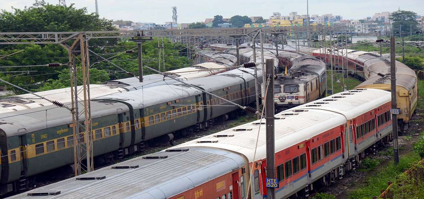 Indian Railway: अब हर यात्री को मिलेगी कन्फर्म टिकट, भारतीय रेलवे के किया मेगा प्लान का खुलासा! पढ़े डिटेल्स