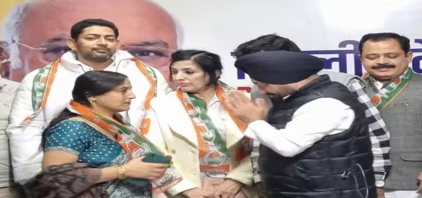 आम आदमी पार्टी को बड़ा झटका, समर्थकों के साथ कांग्रेस में शामिल हुईं AAP की ये बड़ी नेता