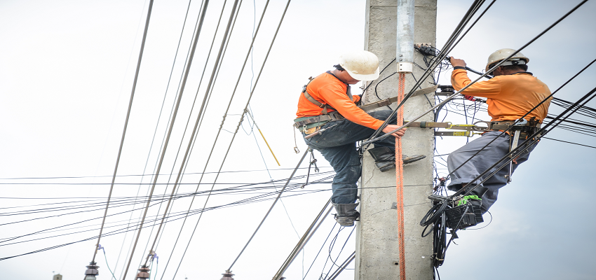 Job Vacancy 2023: इस राज्य ने 10वीं पास के लिए निकाली बिजली विभाग में बंपर नौकरियां, जानें आवेदन प्रक्रिया से जुड़ी सभी बातें