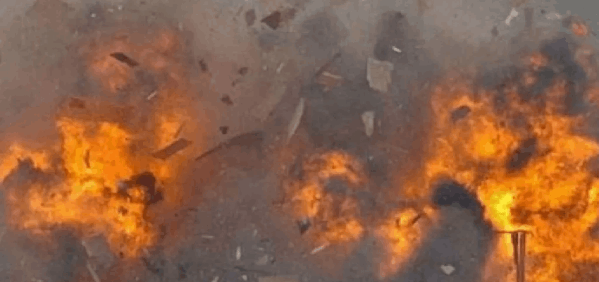 Pakistan News: पोलियो टीम की सुरक्षा में तैनात पुलिसवालों पर हमला, मौके पर 6 की मौत