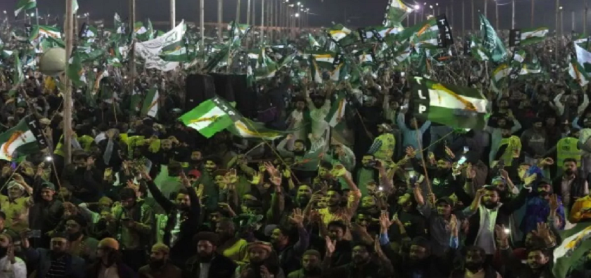 Pakistan Election में गरमाया धांधली का मुद्दा, ECP ने दिए दोबारा मतदान का आदेश