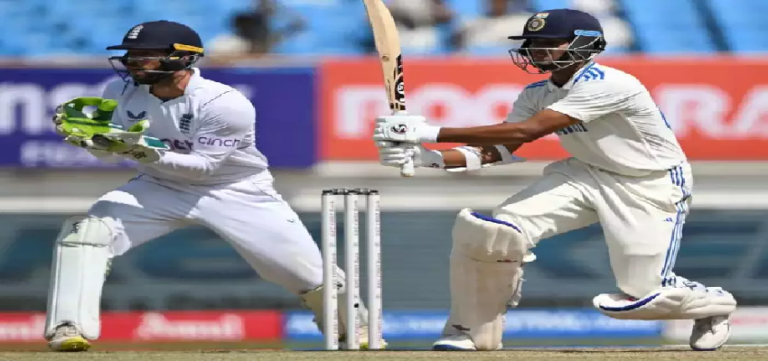 IND vs ENG: राजकोट में आई यशस्वी नाम की आंधी, लगाया तीसरा टेस्ट शतक, सहवाग का रिकॉर्ड बराबर
