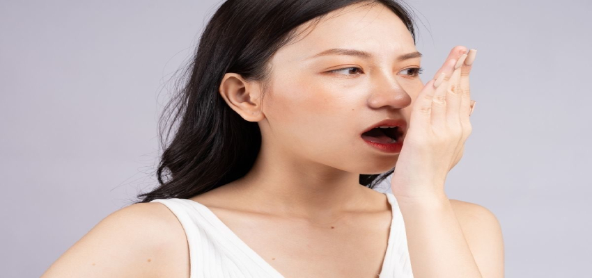 Bad Breath: मुंह की दुर्गंध से हैं परेशान? तो तुरंत हो जाए सावधान, करना पड़ सकता है इन बीमारीयों का सामना