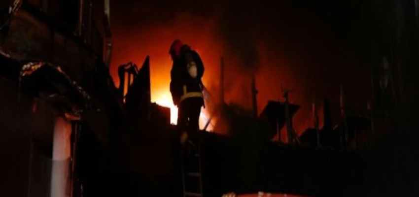 Dhaka Fire: बांग्लादेश की राजधानी ढाका में आग ने मचाया कहर, 43 लोगों की मौत