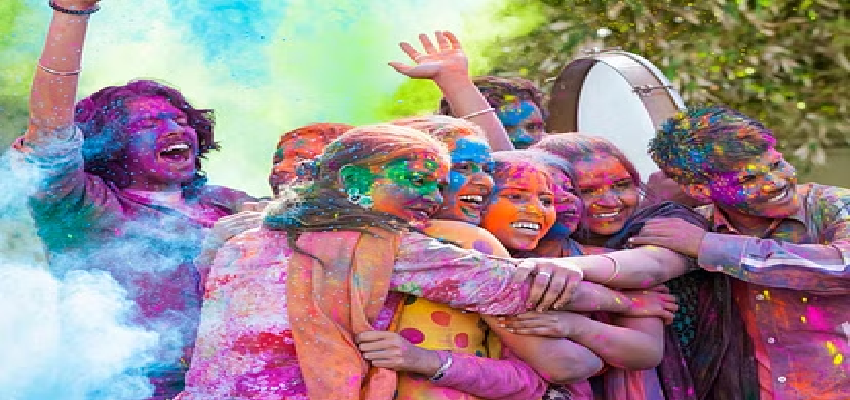Holi Women Special: लड़कियों के लिए खास खबर...होली पर इन बातों का रखें विशेष ध्यान