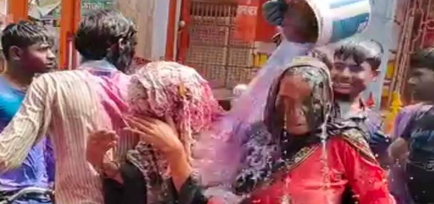 बिजनौर में दो मुस्लिम महिलाओं के साथ बदसलूकी, जबरन लगाया होली का रंग, पुलिस ने लिया एक्शन